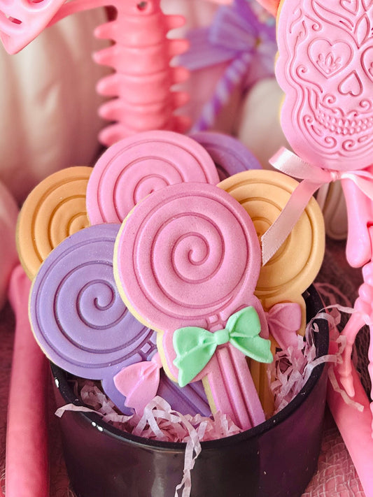 TRICK or TREAT Lolly pop sugar cookies